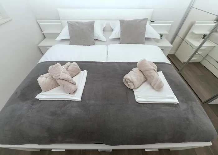 Apartamento Luxury Purple Summer Sea View Makarska