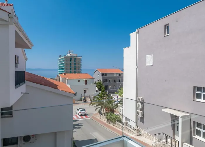 Luxury Purple Summer Sea View *