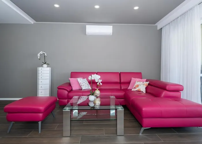 Luxury Purple Summer Sea View Μακάρσκα